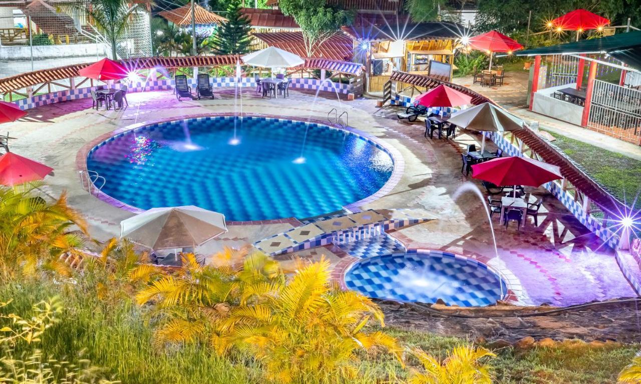 Hotel Verde Menta San Gil Εξωτερικό φωτογραφία